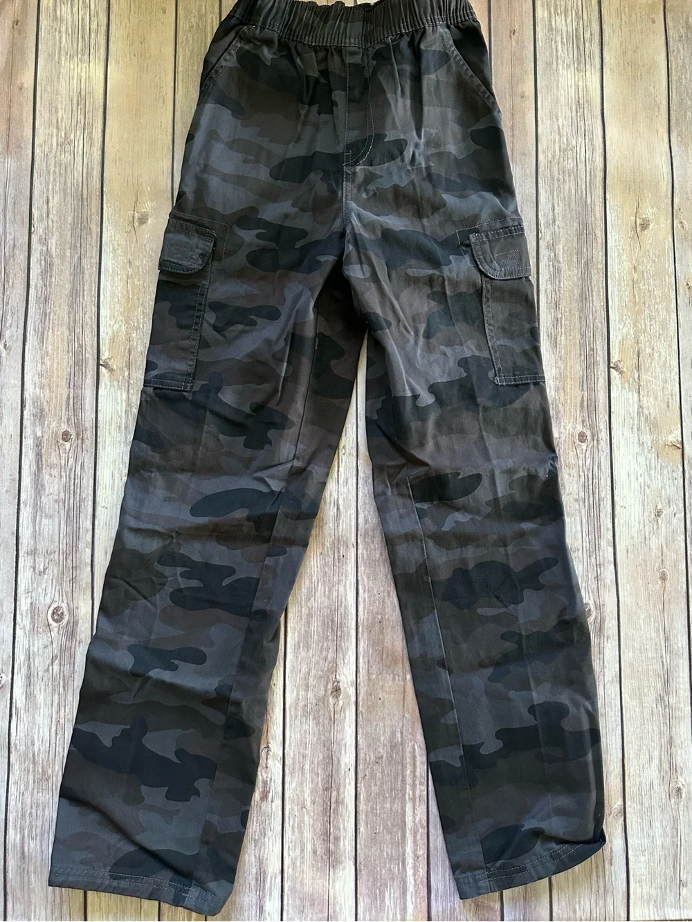 The Children's Place Black and Gray Camo Cargo Pants